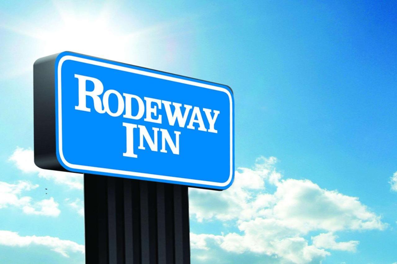 Rodeway Inn Concord Exterior photo